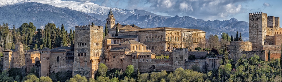 Picture of the stately Alhambra in Granada, Spain